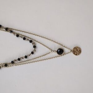 Costume Jewelry - Black and Gold Tiered Beaded Necklace 18"